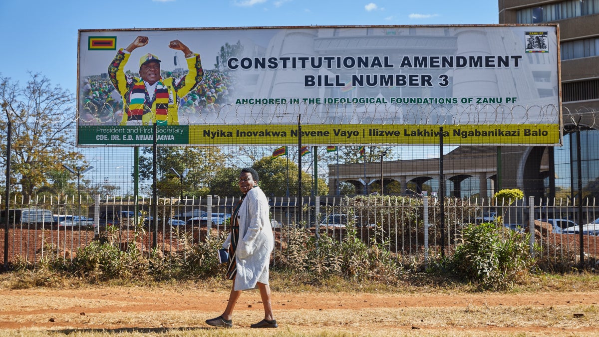 Zimbabwe Constitution Amended to Extend President’s Term