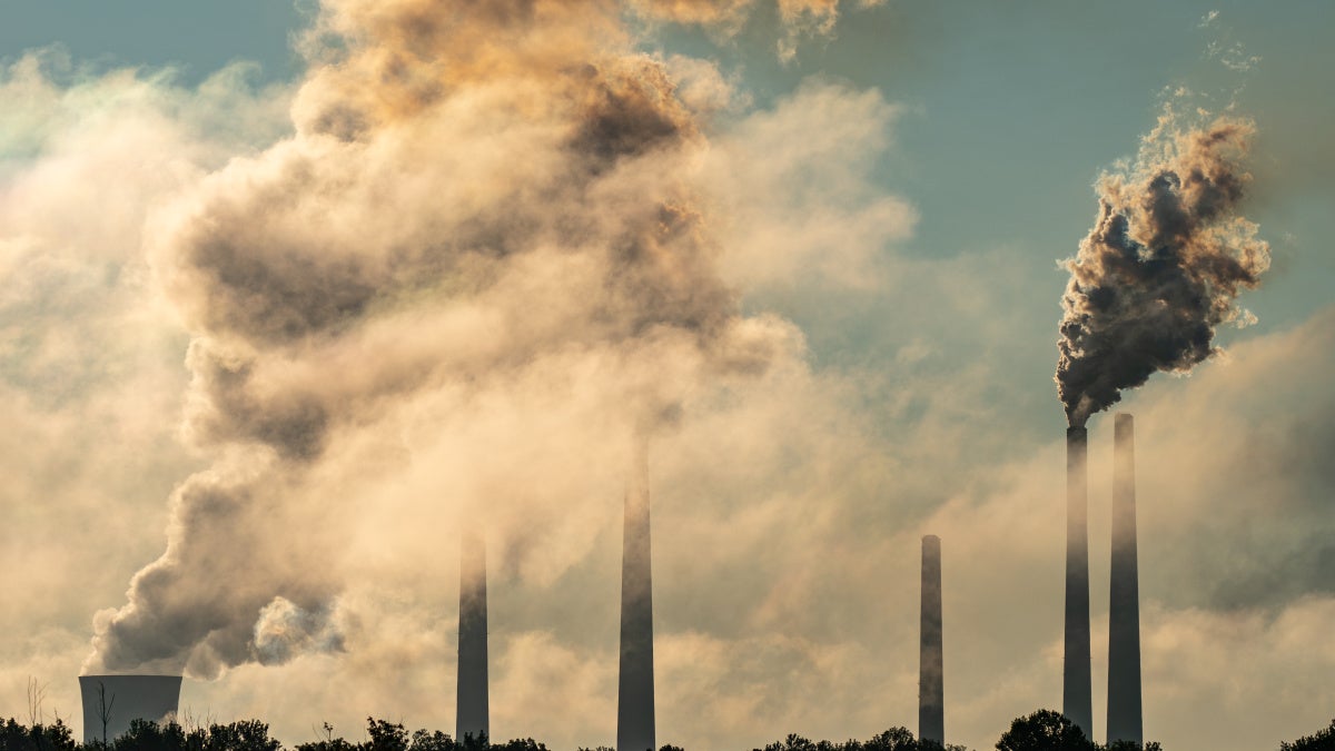 US Revokes Limits on Power Plants’ Climate Pollution
