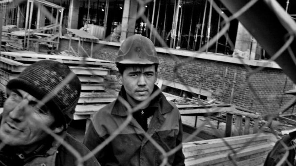 Bangladesh: Tanneries Harm Workers, Poison Communities | Human Rights Watch