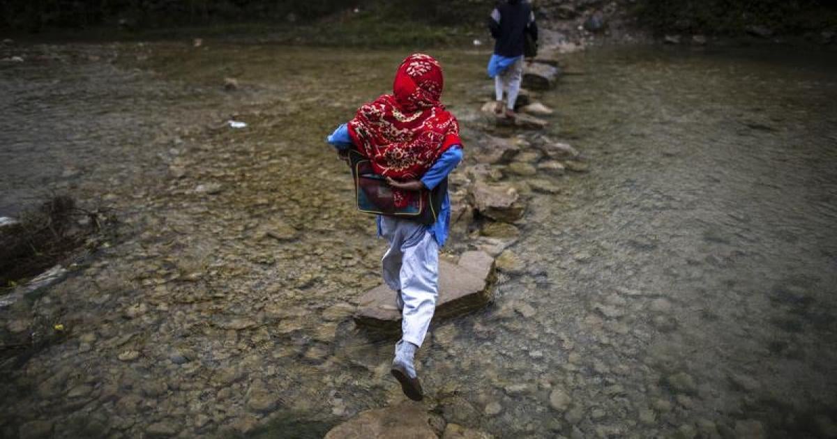 Legal Teens Feet - Pakistan Should End Child Marriage | Human Rights Watch