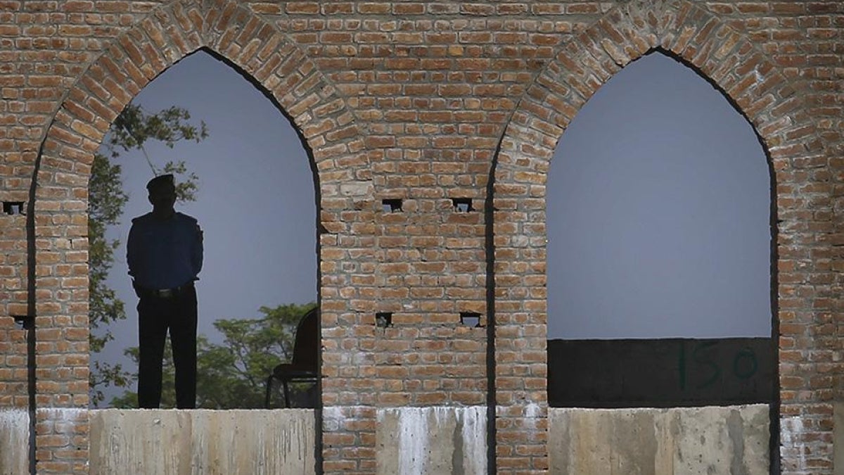 Pakistan Pass Anti Torture Bill Human Rights Watch