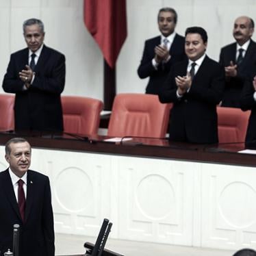 Türkei: Autoritäre Tendenzen bedrohen Menschenrechte