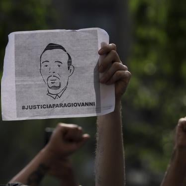 Jóvenes marchan en Guadalajara, Jalisco, el 6 de junio de 2020 para protestar el asesinato de Giovanni Lopez el 4 de mayo, tras haber sido arrestado en Ixtlahuacán de los Membrillos, Jalisco, supuestamente por no utilizar máscara.