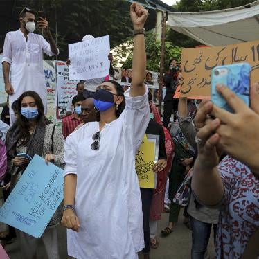 Members of civil society groups take part in a rally to condemn a recent gang rape of a woman on a highway, Karachi, Pakistan, September 12, 2020.