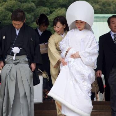 Traditional wedding ceremony at Meiji Shrine, Tokyo | Image: Jon Connell/Wikimedia Commons CC BY 2.0
