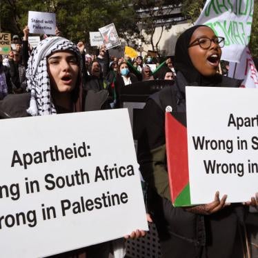 Protestors rally against voilence israel Palestinian 