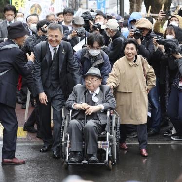 A court in Japan will hold a retrial in the case of Iwao Hakamada, a former professional boxer who was sentenced to death in 1968 for the 1966 murder of a family of four.  He was released from prison in 2014.  