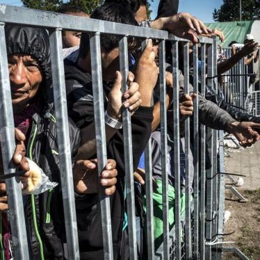 Hungary: Abysmal Conditions in Border Detention 