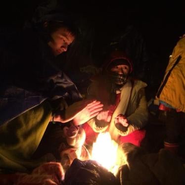 Dispatches: EU Border Closures Leave Asylum Seekers Stranded