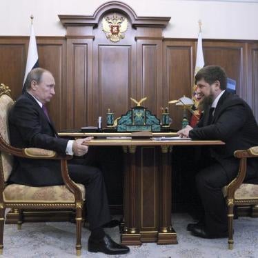 Russian President Vladimir Putin (L) meets with Chechnya's leader Ramzan Kadyrov at the Kremlin in Moscow, Russia, March 25, 2016. 