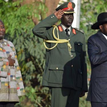 President Salva Kiir of South Sudan, right, with the opposition leader, Riek Machar, left, as Mr. Machar was sworn in as vice president in Juba, capital of South Sudan, on April 26, 2016.