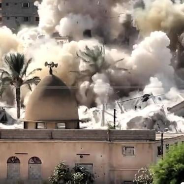 The Egyptian military destroys a building in Rafah, on the border with the Gaza Strip, during forced evictions between October 20-31, 2014.