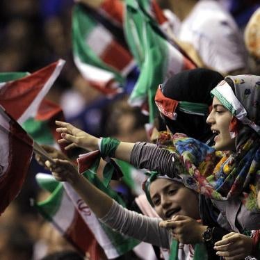 Iran's supporters shout during the FIVB Men's Volleyball World Championship first round match between Iran and Italy in Milan September 27, 2010.  © 2010 Reuters