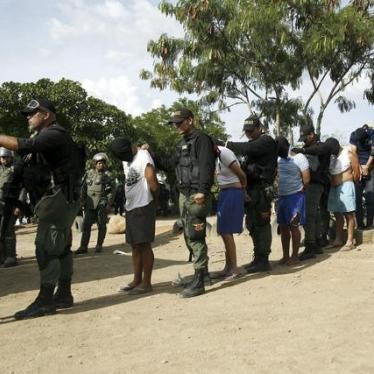 Venezuela: Police Raids Hit Poor Areas