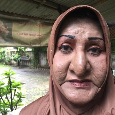 インドネシア：LGBTに関する言論の検閲を止めるべき