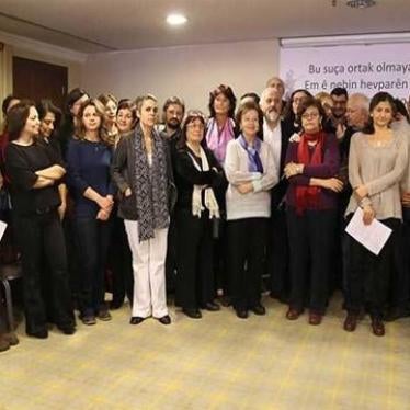 The Academics for Peace petition signed by 1128 academics was read out at a press conference in Istanbul on January 11, 2016.  