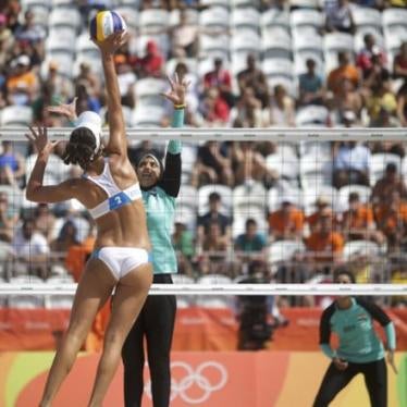Beach volleyball competition. Doaa Elghobashy of Egypt and Laura Giombini of Italy compete. Rio de Janeiro, Brazil.