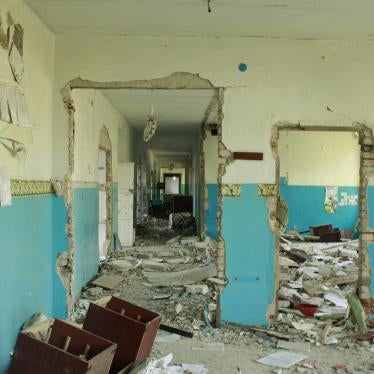 Damaged school in Nikishine Rebel fighters deployed inside the school between September 2014 and February 2015 and exchanged intense fire with Ukrainian forces. 