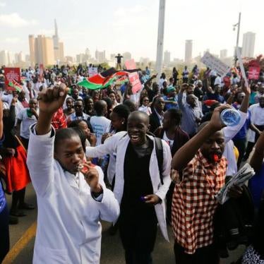 Kenyan doctors chant slogans to demand fulfilment of a 2013 agreement between their union and the government that would raise their pay and improve working conditions outside the employment and labour relations courts in Nairobi, Kenya, January 26, 2017.
