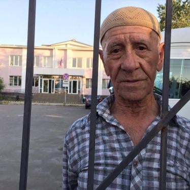 Server Karametov, 76 year old Crimean Tatar, after his arbitrary arrest in August 2017.