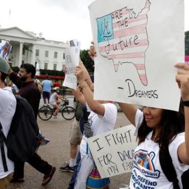 US: Trump Threatening to Expel ‘Dreamers’ 