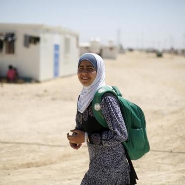 syrian girl with backpack