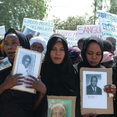 Families of Habré's victims demonstrate in Ndjaména, 2005.