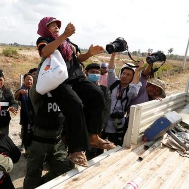 Cambodia: Drop Farcical Investigation of Human Rights Defenders