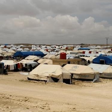 View from hill overlooking Ain Issa displacement camp in Syria, May 2018. © Human Rights Watch