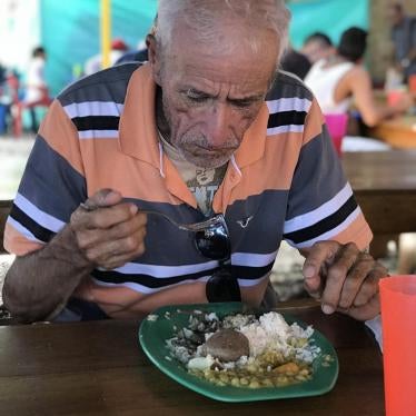 A 74-year-oldVenezuelan man eats lunch at a soup kitchen in Cúcuta, a Colombian city across the Venezuelan border, July 28, 2018.