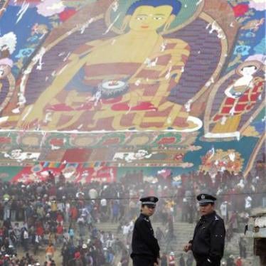 201810Asia_Tibet_Police