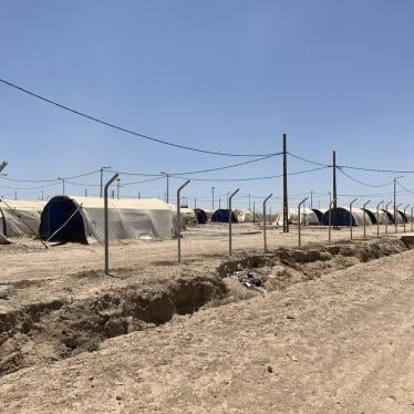 The beginnings of a gate erected in Jadah 5 camp intended to enclose a section of the camp to prevent free movement. © 2019 Belkis Wille/Human Rights Watch