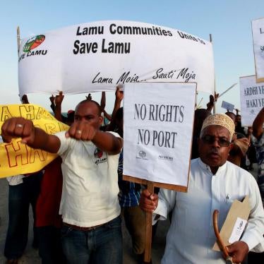 Residents and environmental activists on Lamu island, Kenya, protest the proposed Lamu Port-South Sudan-Ethiopia (LAPSSET) project on March 1, 2012.  © 2012 Reuters/Joseph Okanga