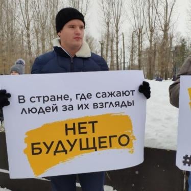 Activists in support of Shevchenko in Kazan, Russia.