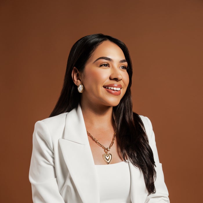 Angelica Cesar photo