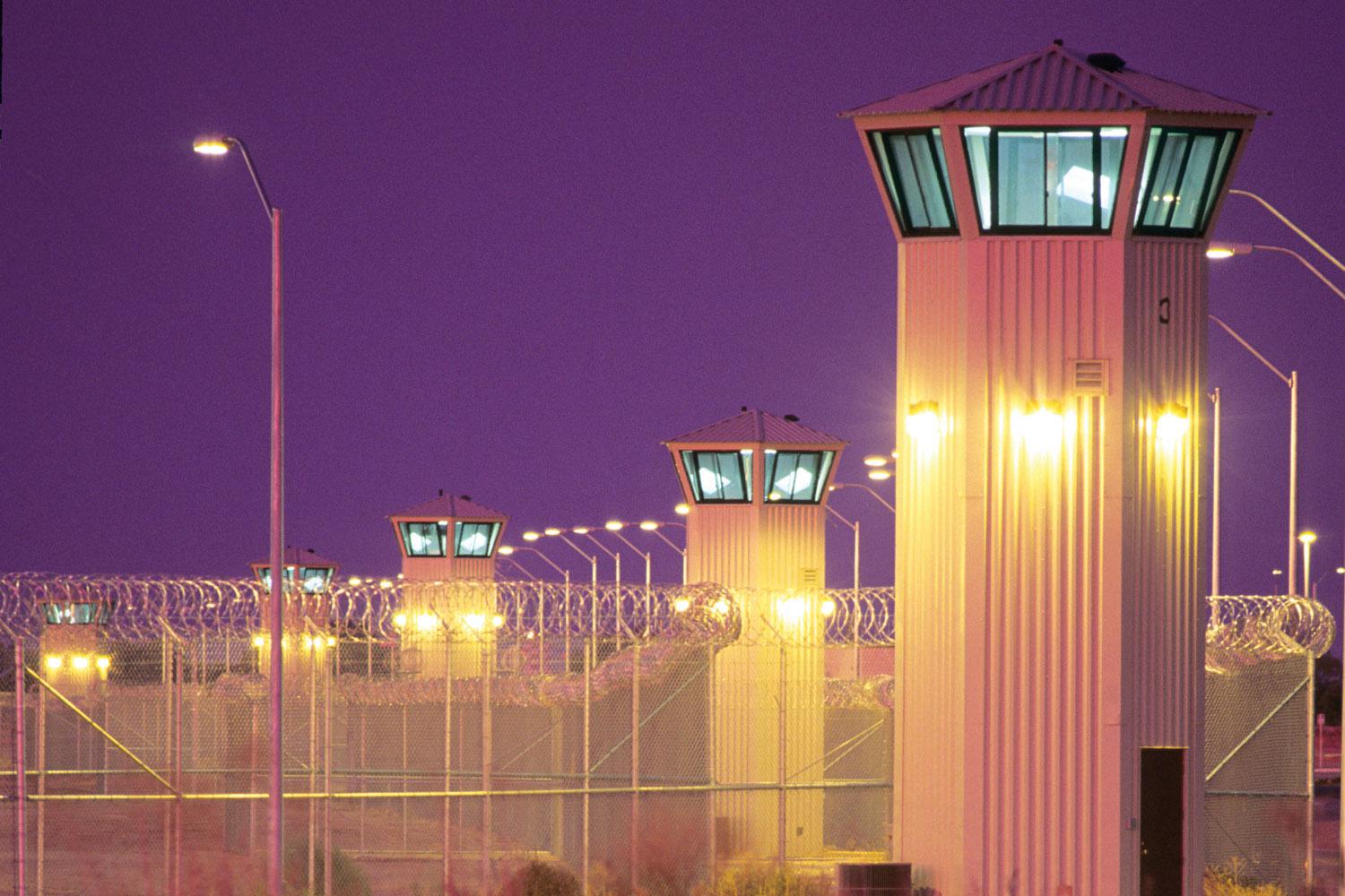 California: Posible reforma de la justicia de menores mediante consulta popular