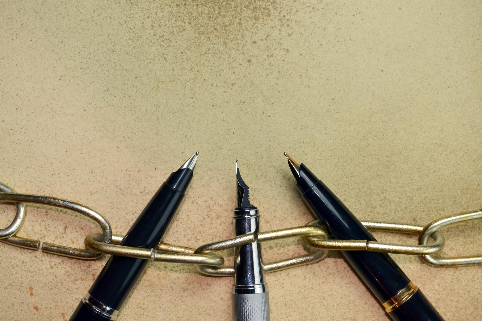 Guinea Ecuatorial: Detienen a autor de caricaturas políticas