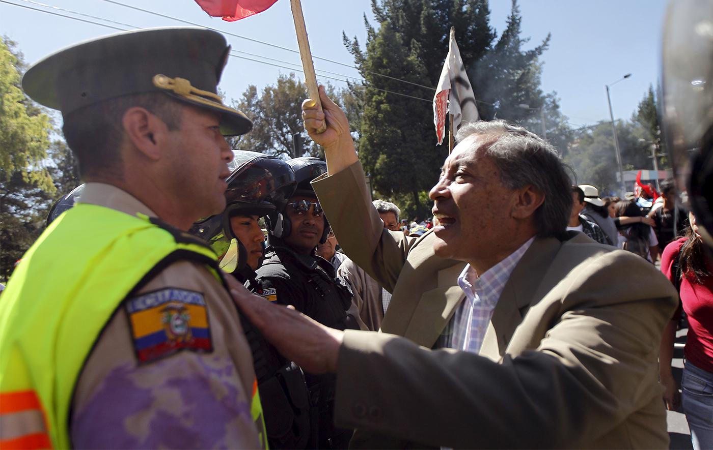 Ecuador se debe comprometer a abordar problemas de derechos humanos en el país