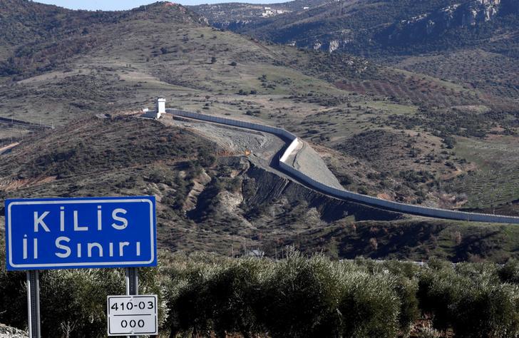 Turkey/Syria: Border Guards Shoot, Block Fleeing Syrians
