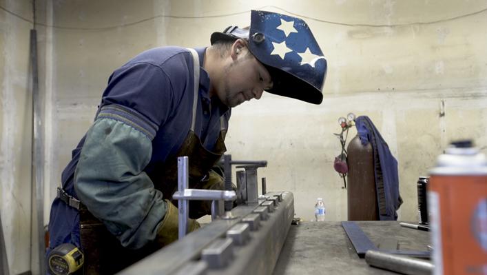 EE.UU.: inmigrantes indocumentados que combaten el crimen merecen protección