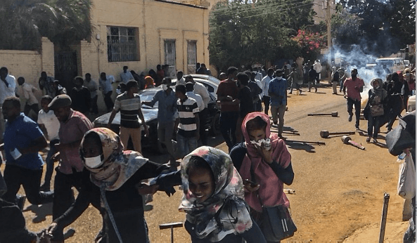 Sudan: Security Forces Killing, Detaining Protesters